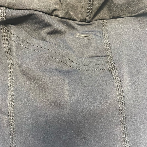 Golf Skirt - Picture 3 of 4